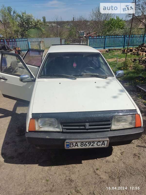 Седан ВАЗ / Lada 21099 1996 в Благовещенском