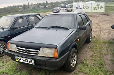 Седан ВАЗ / Lada 21099 2004 в Одессе