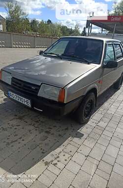 Седан ВАЗ / Lada 21099 2002 в Ужгороде