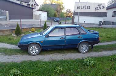 Седан ВАЗ / Lada 21099 1996 в Тячеві