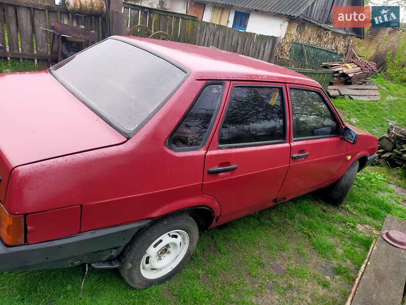 Седан ВАЗ / Lada 21099 1995 в Борзне фото 13 Седан ВАЗ / Lada 21099 1995 в Борзне
