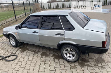 Седан ВАЗ / Lada 21099 1998 в Чернівцях