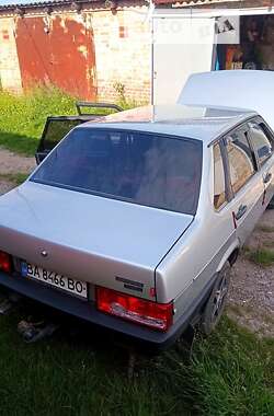 Седан ВАЗ / Lada 21099 2001 в Кропивницком