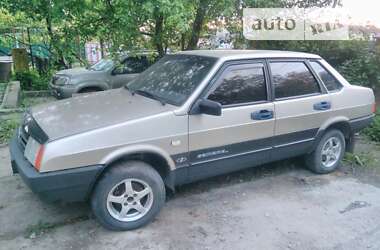 Седан ВАЗ / Lada 21099 1999 в Хмельницком