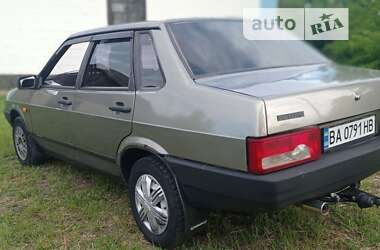 Седан ВАЗ / Lada 21099 1999 в Гайвороне