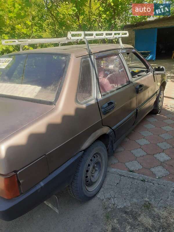 Седан ВАЗ / Lada 21099 2000 в Первомайске
