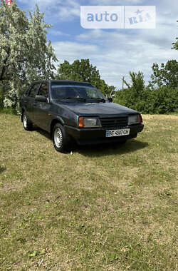 Седан ВАЗ / Lada 21099 2005 в Южном
