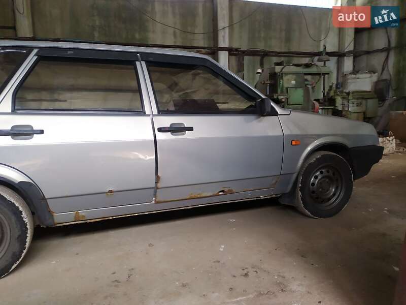 Седан ВАЗ / Lada 21099 2006 в Луцке