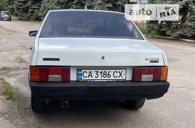 Седан ВАЗ / Lada 21099 2002 в Черкассах