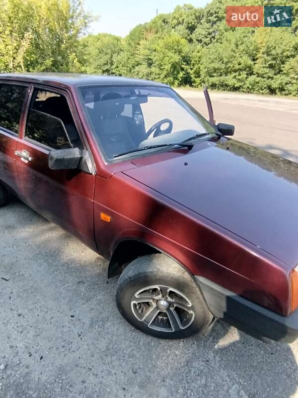 Седан ВАЗ / Lada 21099 2007 в Вольнянске