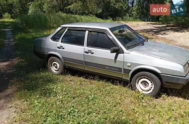 Седан ВАЗ / Lada 21099 2005 в Дніпрі