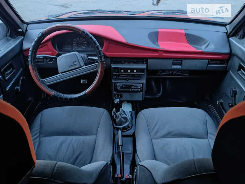 Седан ВАЗ / Lada 21099 1992 в Ужгороде