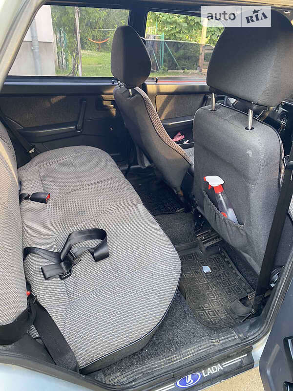Седан ВАЗ / Lada 21099 2004 в Дрогобыче