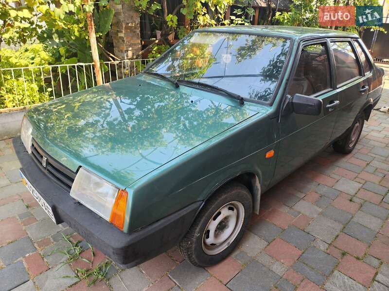 Седан ВАЗ / Lada 21099 2006 в Мукачево