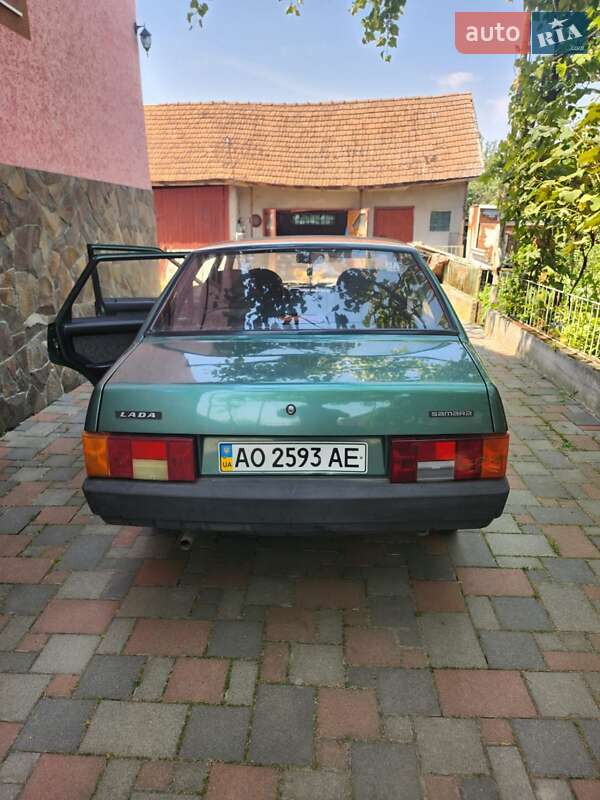 Седан ВАЗ / Lada 21099 2006 в Мукачево