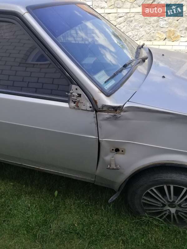 Седан ВАЗ / Lada 21099 2003 в Виннице