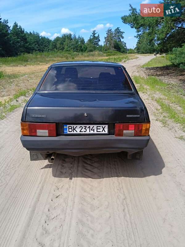 Седан ВАЗ / Lada 21099 2008 в Зарічному