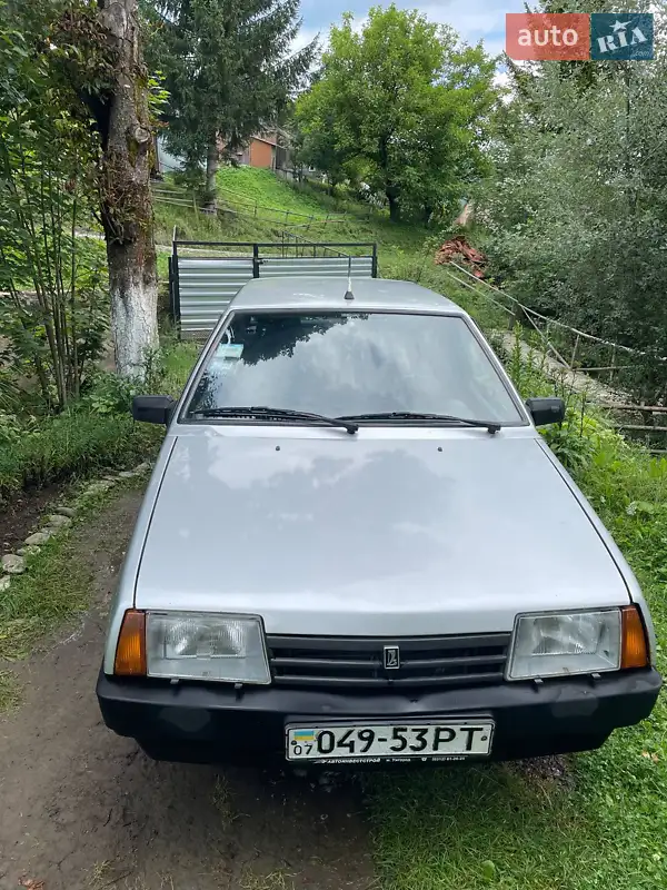 ВАЗ / Lada 21099