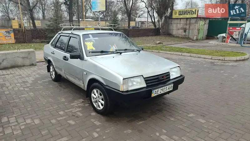 ВАЗ / Lada 21099