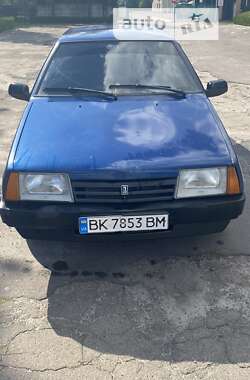 Седан ВАЗ / Lada 21099 2005 в Дубровице