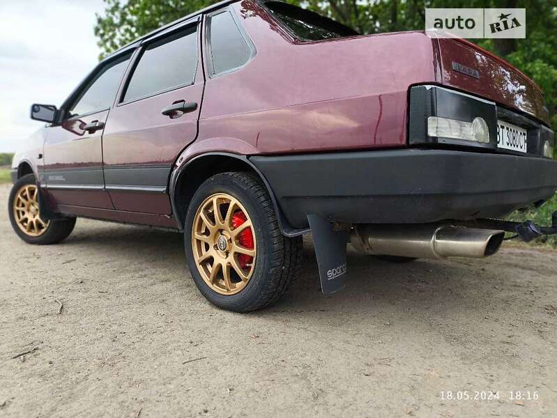 Седан ВАЗ / Lada 21099 2006 в Херсоне