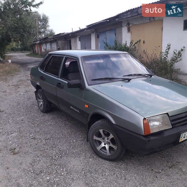 Седан ВАЗ / Lada 21099 2008 в Бурштыне