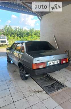 Седан ВАЗ / Lada 21099 2001 в Харкові