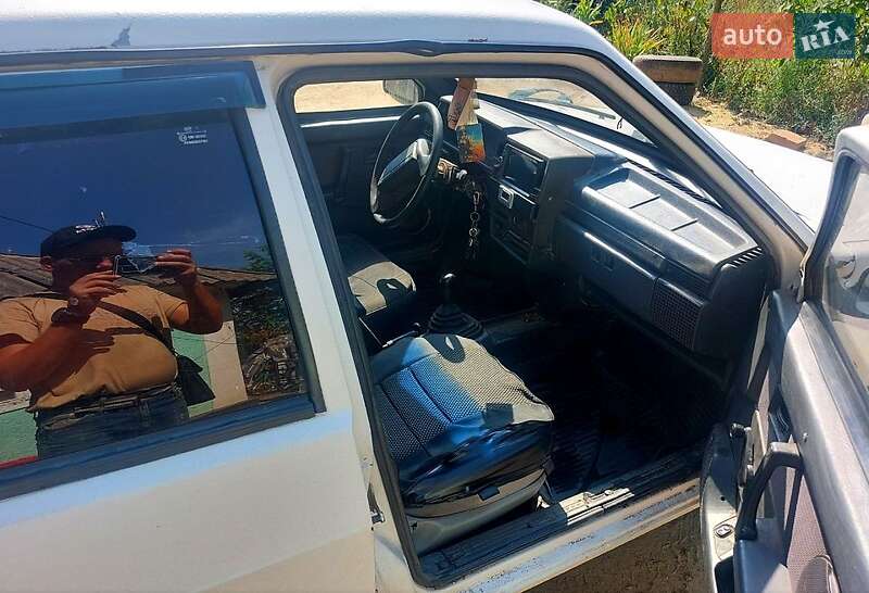 Седан ВАЗ / Lada 21099 1995 в Ананьїві