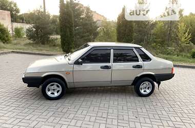 Седан ВАЗ / Lada 21099 2007 в Киеве