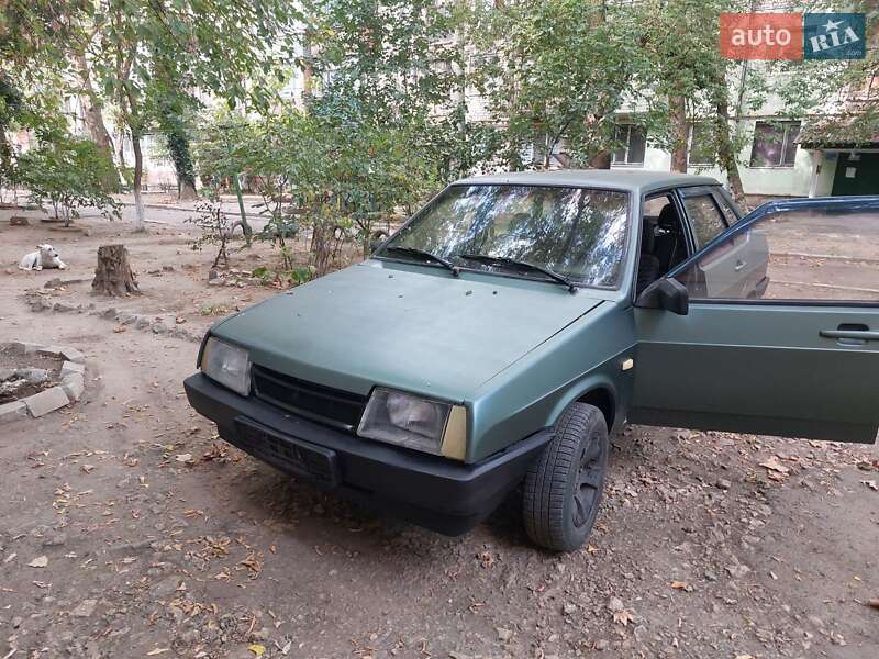 Седан ВАЗ / Lada 21099 2000 в Херсоні