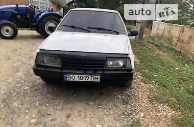 Седан ВАЗ / Lada 21099 1993 в Черновцах