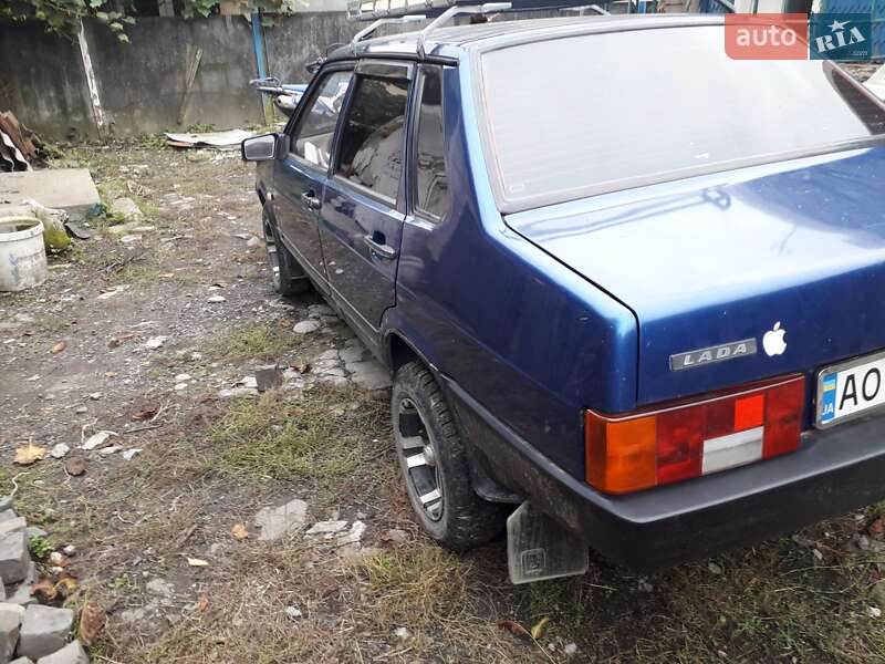 Седан ВАЗ / Lada 21099 2007 в Рахове