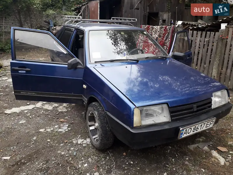 ВАЗ / Lada 21099