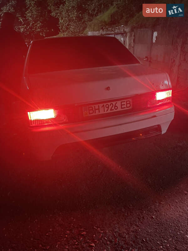 Седан ВАЗ / Lada 21099 2000 в Одессе