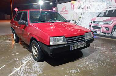 Седан ВАЗ / Lada 21099 1998 в Новомосковську