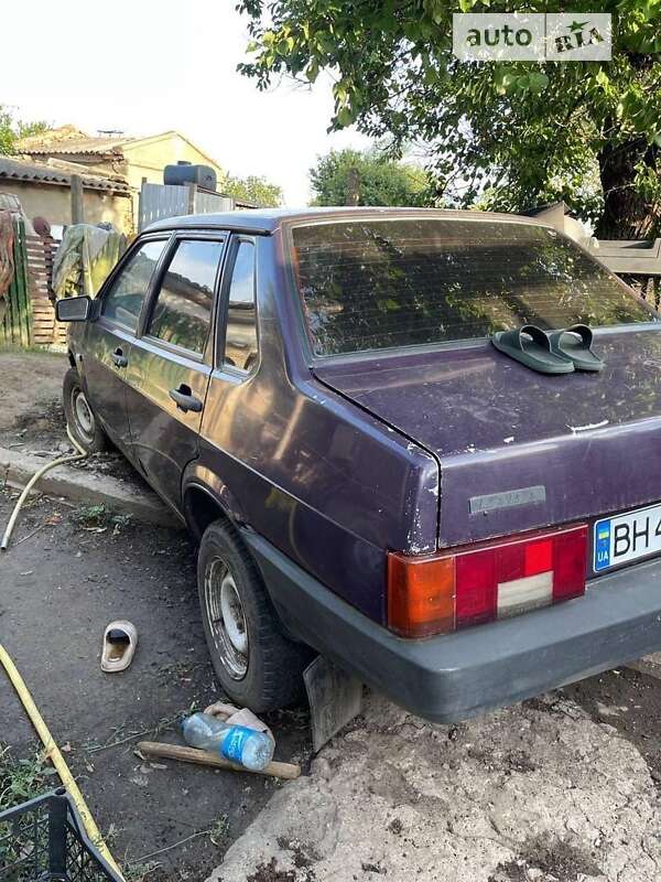 Седан ВАЗ / Lada 21099 1998 в Одессе
