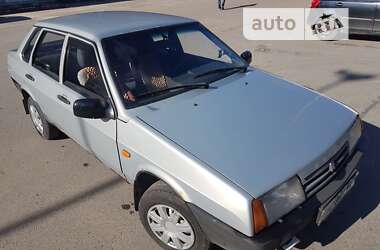 Седан ВАЗ / Lada 21099 2005 в Львове