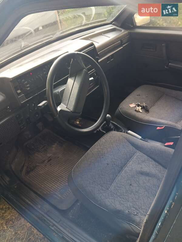 Седан ВАЗ / Lada 21099 2004 в Тернополі