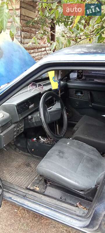 Седан ВАЗ / Lada 21099 2005 в Житомире