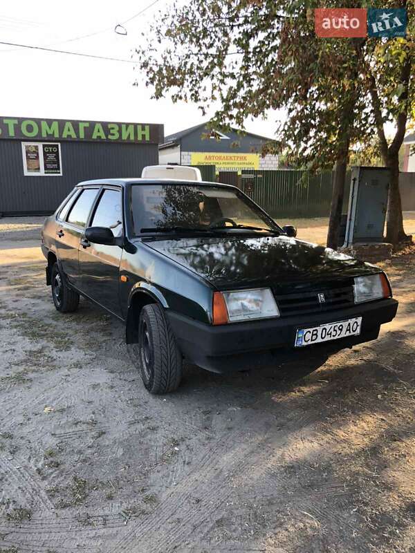 Седан ВАЗ / Lada 21099 2004 в Ніжині