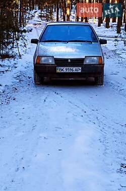 Седан ВАЗ / Lada 21099 2005 в Ровно