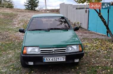 Седан ВАЗ / Lada 21099 1999 в Зміїві