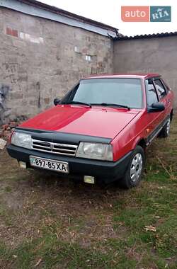 Седан ВАЗ / Lada 21099 1995 в Ізюмі