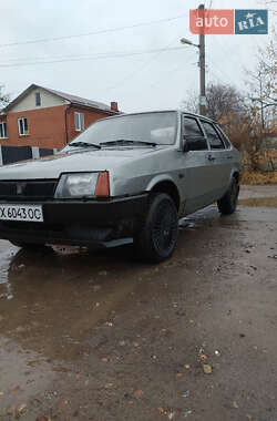 Седан ВАЗ / Lada 21099 1996 в Харькове