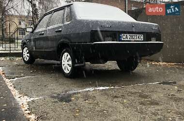 Седан ВАЗ / Lada 21099 2005 в Черкассах