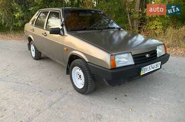 Седан ВАЗ / Lada 21099 1999 в Хмельницком