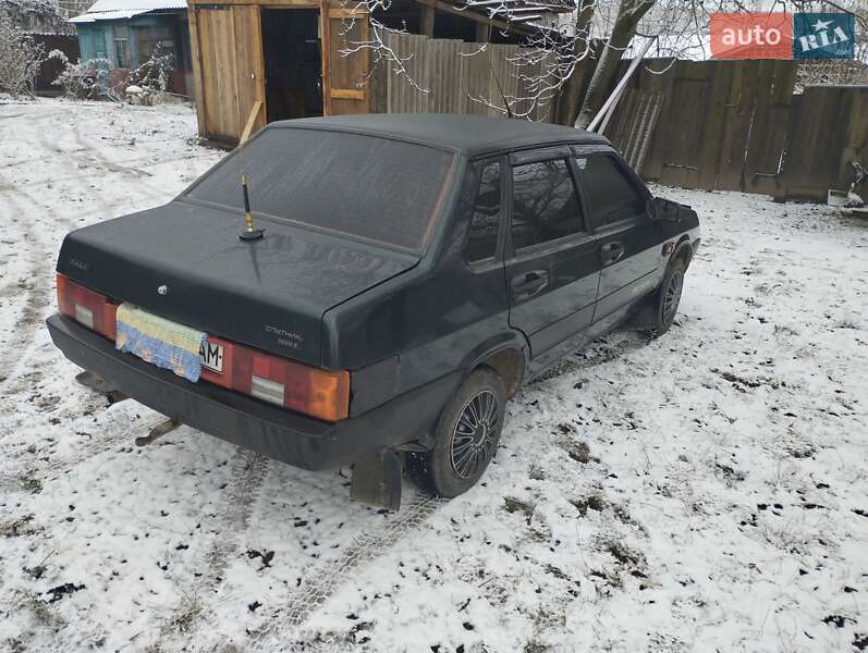 Седан ВАЗ / Lada 21099 2006 в Звягеле