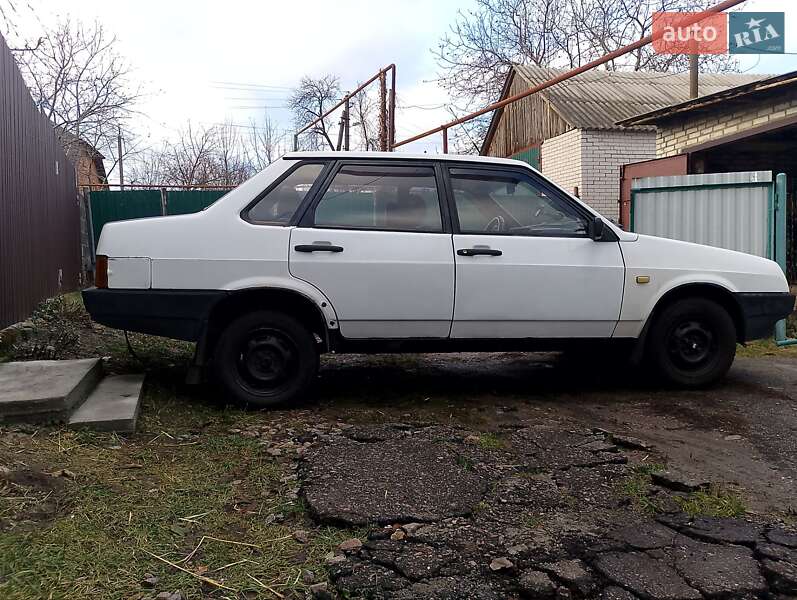 Седан ВАЗ / Lada 21099 1996 в Ржищеві