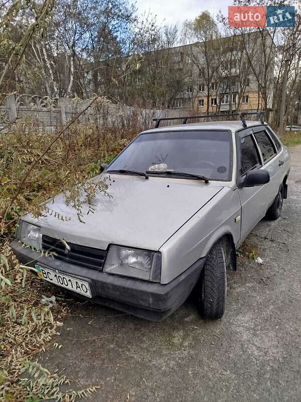 Седан ВАЗ / Lada 21099 2006 в Львове