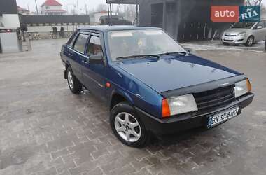 Седан ВАЗ / Lada 21099 2004 в Хмельницькому